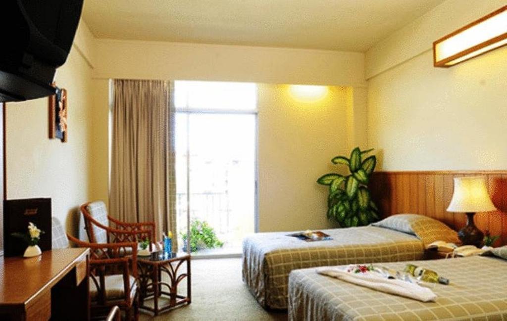 Golden Beach Hotel Паттая Екстер'єр фото