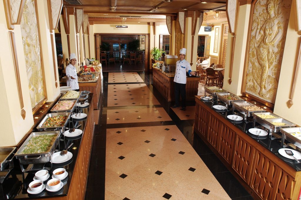 Golden Beach Hotel Паттая Екстер'єр фото
