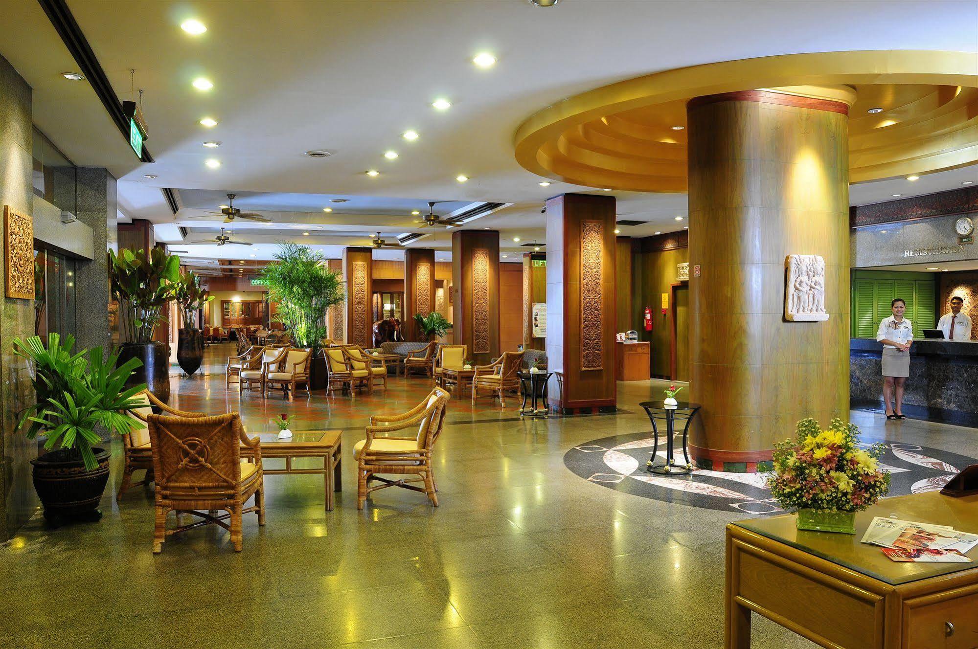Golden Beach Hotel Паттая Екстер'єр фото