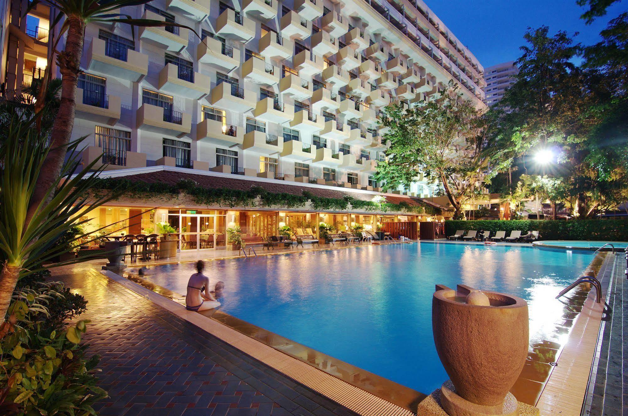 Golden Beach Hotel Паттая Екстер'єр фото
