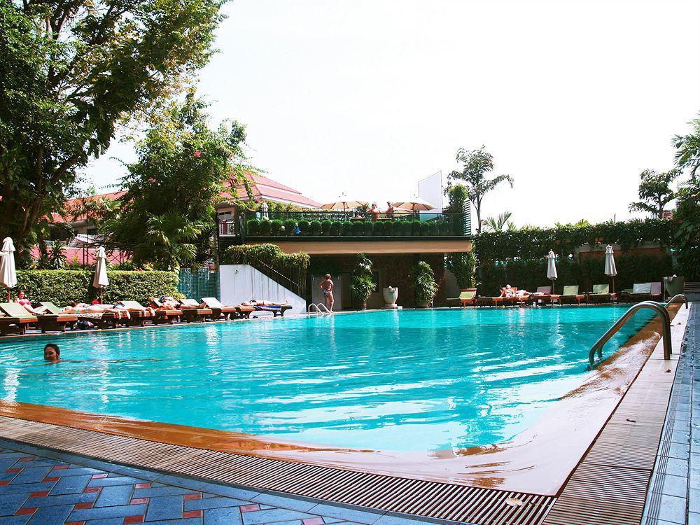 Golden Beach Hotel Паттая Екстер'єр фото